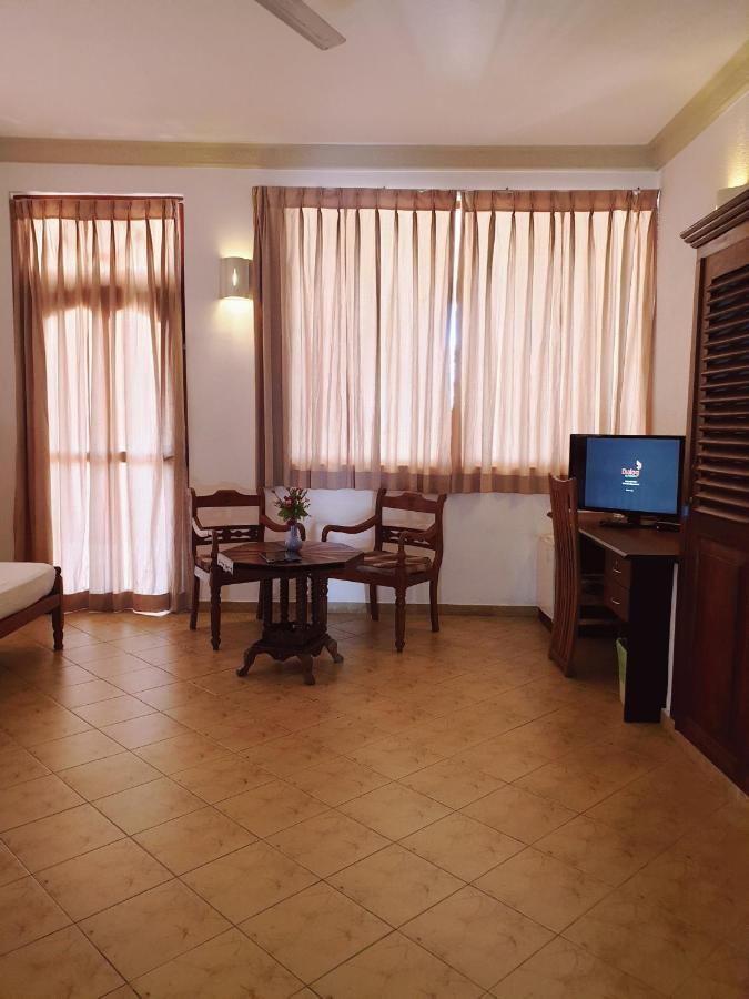 Oasey Ayurveda Hotel Бентота Екстериор снимка